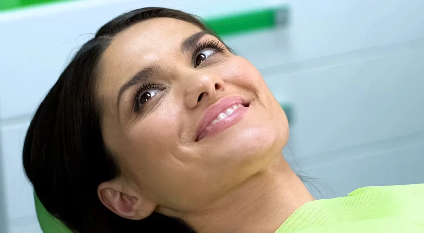The Process of Getting Porcelain Crowns in Hamilton: What to Expect